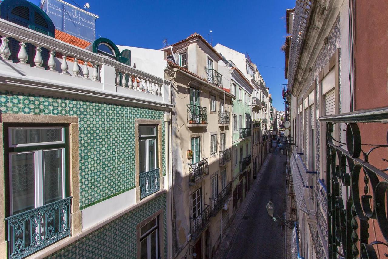 Апартаменты Bairro Alto Elegant By Homing Лиссабон Экстерьер фото